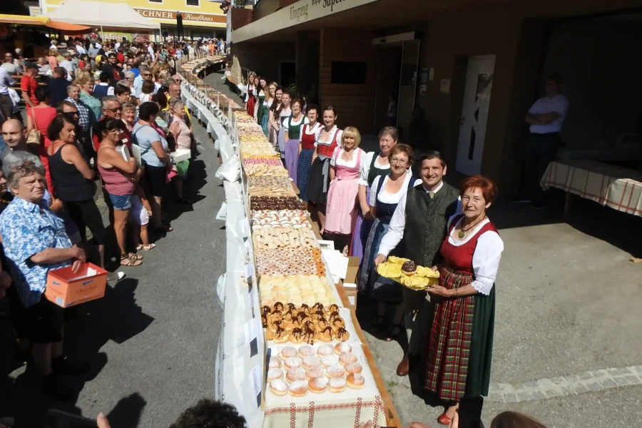 Krapfenkirtag in Mönichwald